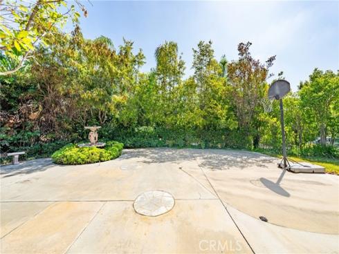 200 W Hermosa Drive, Fullerton, CA