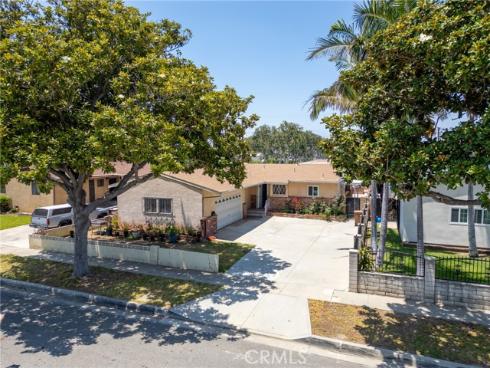 517 S Newell , Fullerton, CA