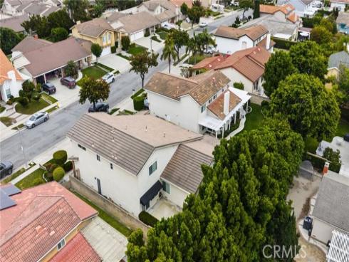 1639  Kingham Way  , Fullerton, CA
