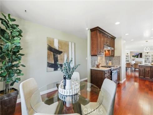 2524 Hartford Avenue, Fullerton, CA