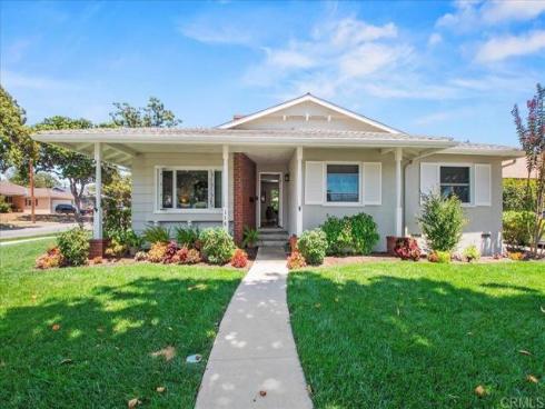118 N Ashford Place, Fullerton, CA