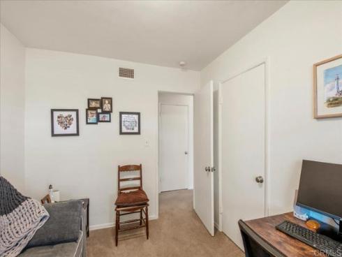 118 N Ashford Place, Fullerton, CA