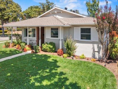 118 N Ashford Place, Fullerton, CA
