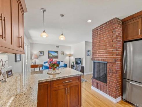 118 N Ashford Place, Fullerton, CA