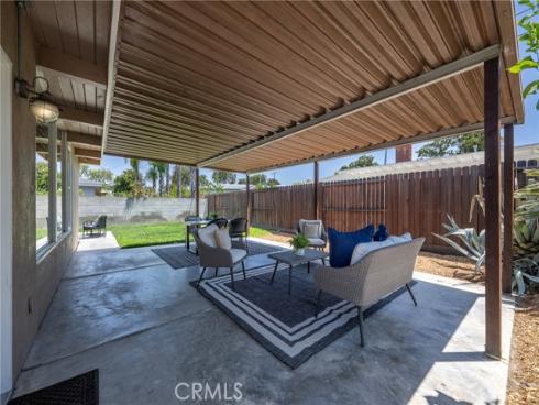 618 S Pine Drive, Fullerton, CA