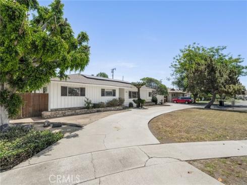 300  Concord   Avenue, Fullerton, CA