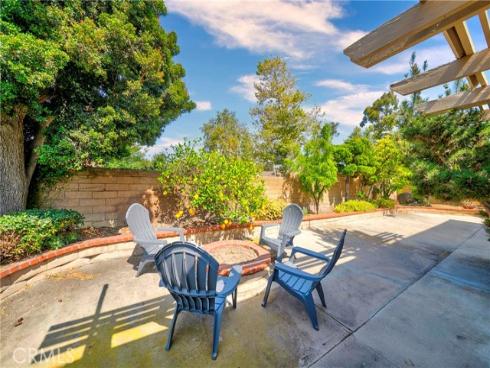 2207  Heritage  , Fullerton, CA