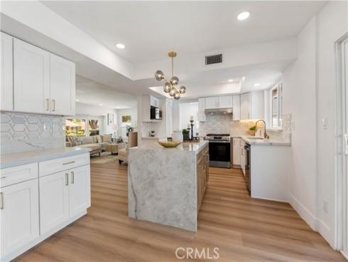 530 Stanford Avenue, Fullerton, CA