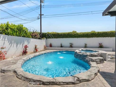 530 Stanford Avenue, Fullerton, CA