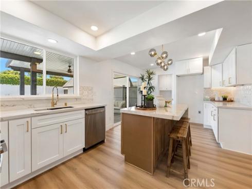 530 Stanford Avenue, Fullerton, CA