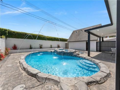 530 Stanford Avenue, Fullerton, CA