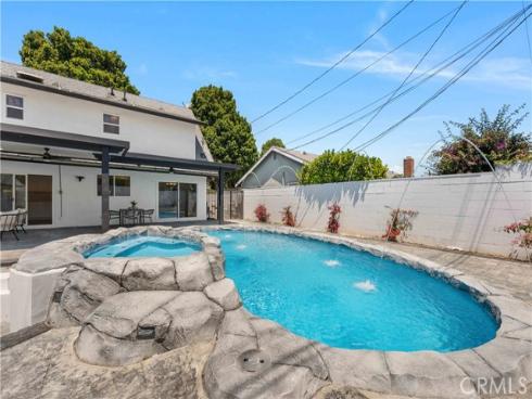 530 Stanford Avenue, Fullerton, CA