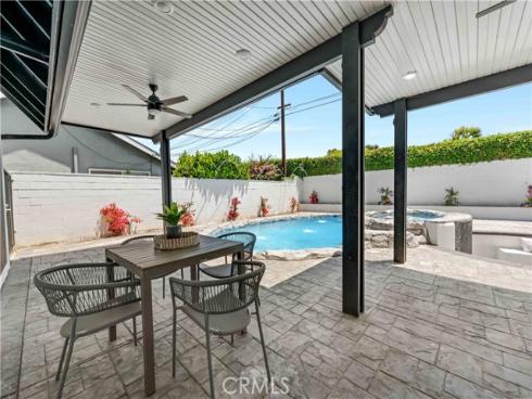 530 Stanford Avenue, Fullerton, CA