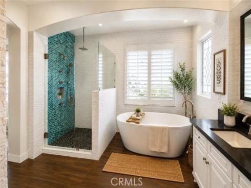 646  Oak Tree  , Fullerton, CA
