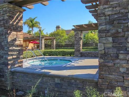 646  Oak Tree  , Fullerton, CA