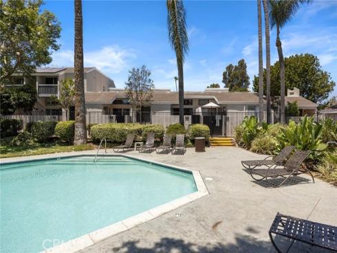 1544 Wavertree , Fullerton, CA