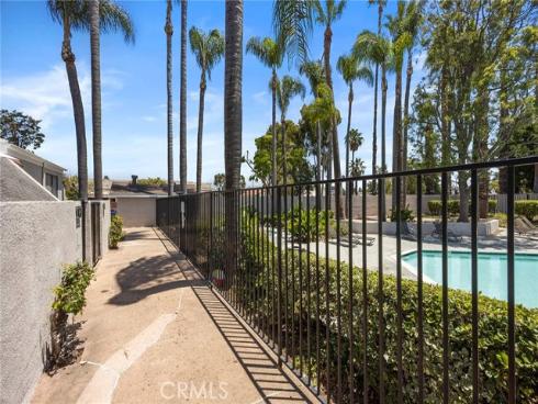 1544 Wavertree , Fullerton, CA