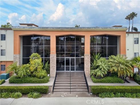 400 N Acacia  B17  Avenue, Fullerton, CA