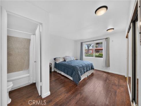 400 N Acacia  B17  Avenue, Fullerton, CA