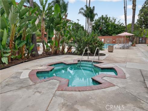 400 N Acacia  B17  Avenue, Fullerton, CA