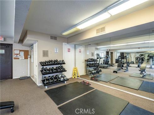 400 N Acacia  B17  Avenue, Fullerton, CA