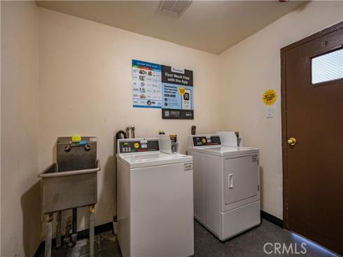 400 N Acacia  B17  Avenue, Fullerton, CA