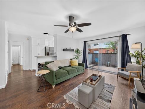 400 N Acacia  B17  Avenue, Fullerton, CA