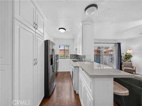 400 N Acacia  B17  Avenue, Fullerton, CA