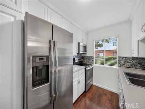 400 N Acacia  B17  Avenue, Fullerton, CA
