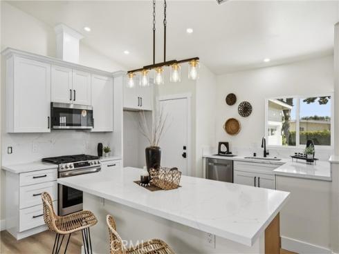1639 W Hill Avenue, Fullerton, CA