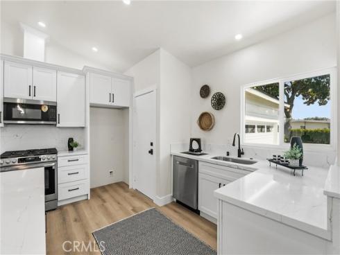 1639 W Hill Avenue, Fullerton, CA