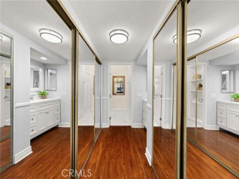 2220 E Chapman  54  Avenue, Fullerton, CA