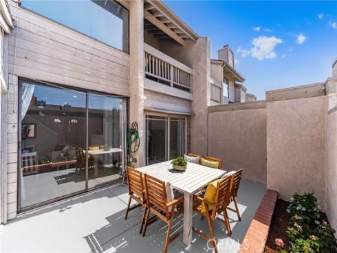 2220 E Chapman  54  Avenue, Fullerton, CA