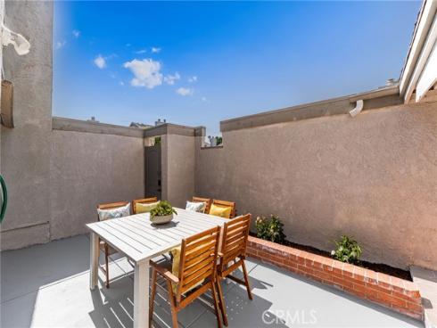 2220 E Chapman  54  Avenue, Fullerton, CA
