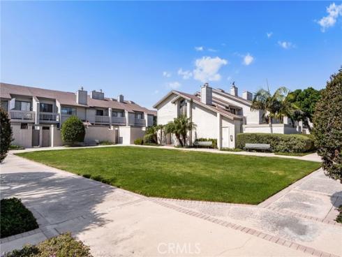 2220 E Chapman  54  Avenue, Fullerton, CA