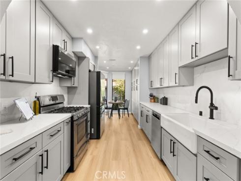 2220 E Chapman  54  Avenue, Fullerton, CA