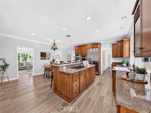 2816  Woodbine   Avenue, Fullerton, CA