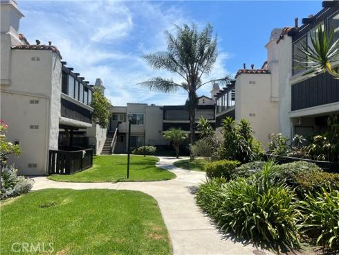 1927 W Houston 5 , Fullerton, CA