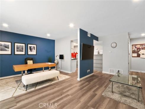 1129  Rosecrans  28A  Avenue, Fullerton, CA