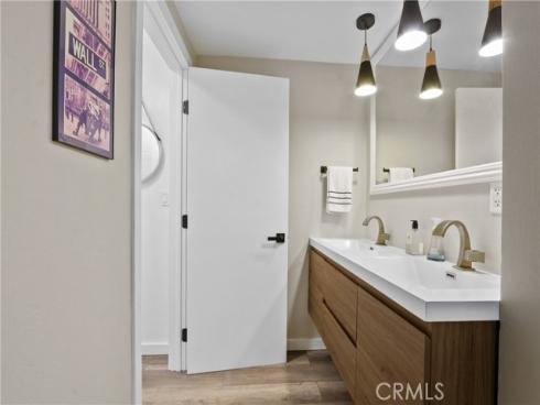 1129  Rosecrans  28A  Avenue, Fullerton, CA