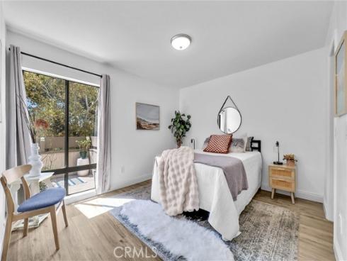 3062 Associated 10 , Fullerton, CA