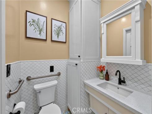 2700 W Olive   Avenue, Fullerton, CA