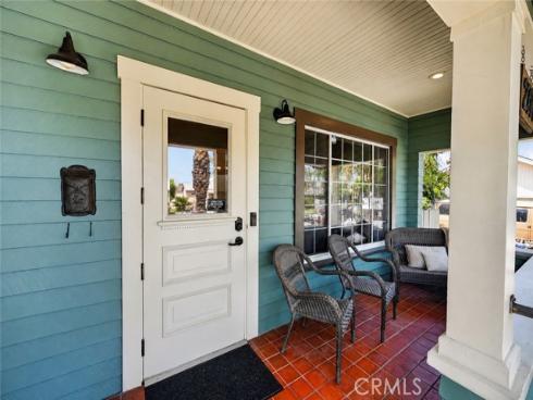 2700 W Olive   Avenue, Fullerton, CA