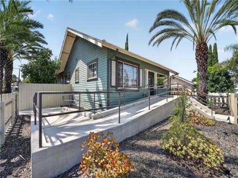 2700 W Olive   Avenue, Fullerton, CA