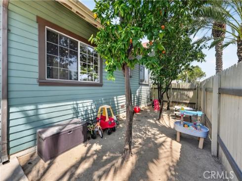 2700 W Olive   Avenue, Fullerton, CA