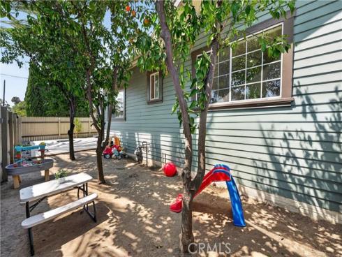 2700 W Olive   Avenue, Fullerton, CA