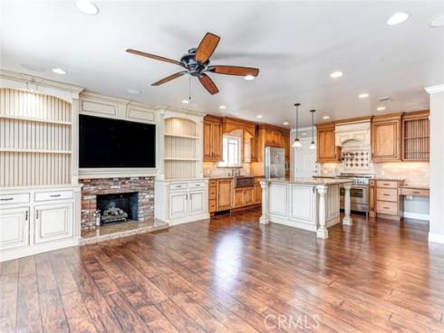 718 Meade Avenue, Fullerton, CA