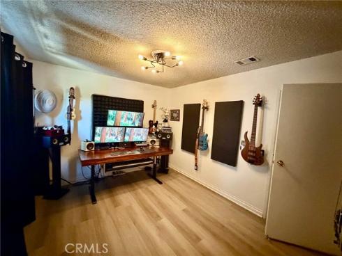 4201 W Oak , Fullerton, CA