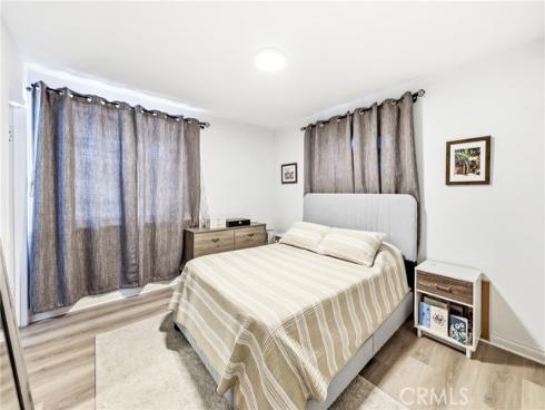 4201 W Oak , Fullerton, CA