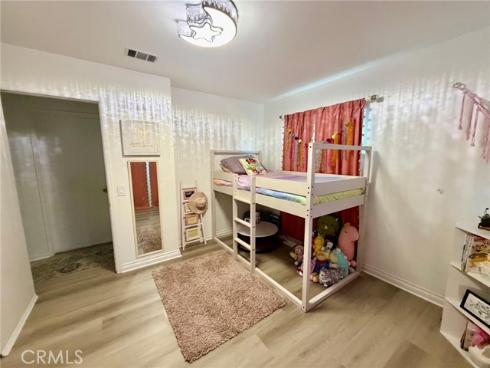 4201 W Oak , Fullerton, CA
